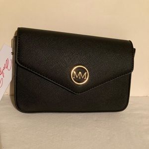 Marilyn Monroe black clutch
